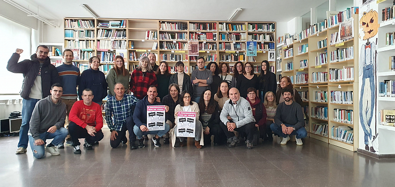 IES MARÍA CASARES OLEIROS PROTESTA 09-11-23.jpg